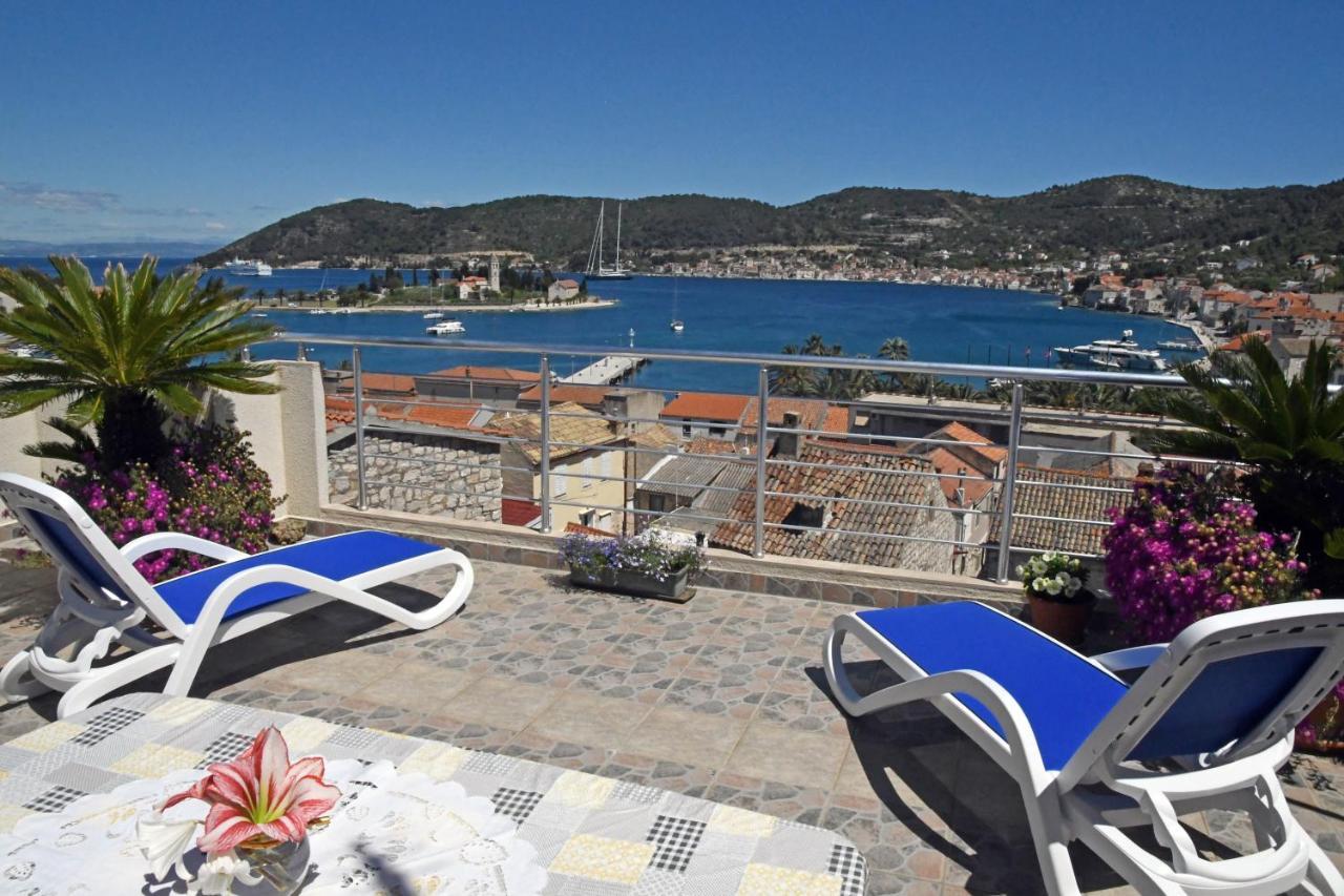 Apartment II Radisic Beautiful View Vis Luaran gambar