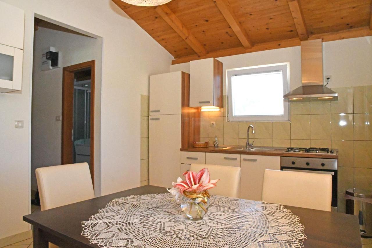 Apartment II Radisic Beautiful View Vis Luaran gambar